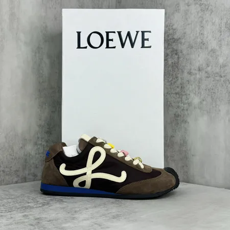 ロエベ カジュアルシューズ