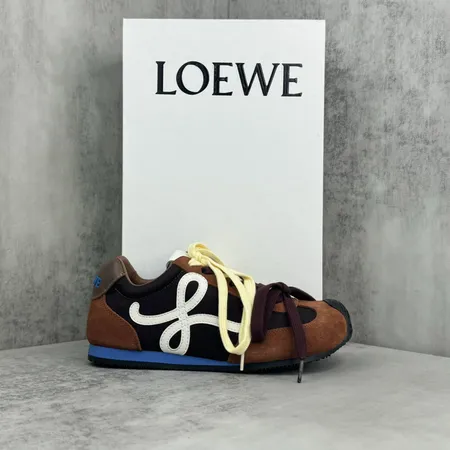 ロエベ カジュアルシューズ