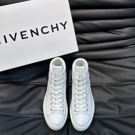 ジバンシィ カジュアルシューズ