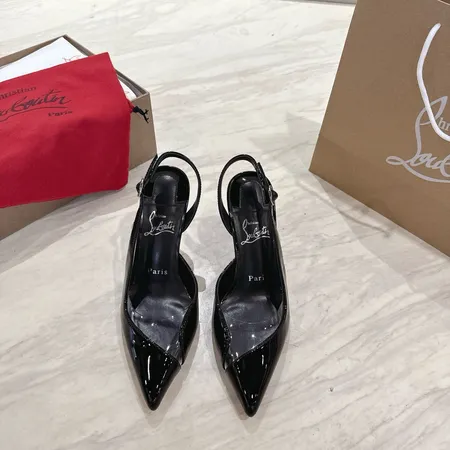 クリスチャン・ルブタン サンダル