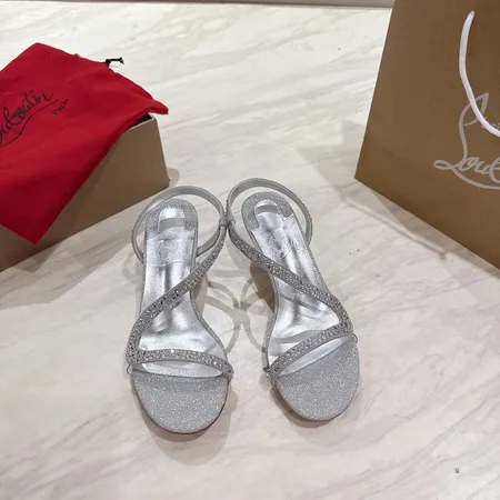 クリスチャン・ルブタン サンダル