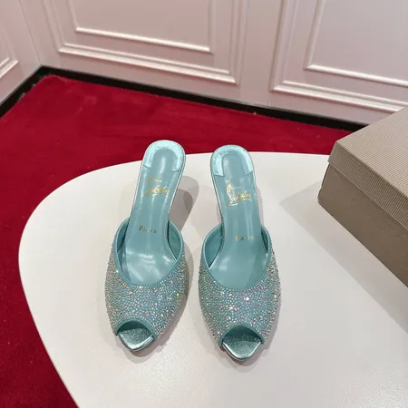 クリスチャン・ルブタン サンダル