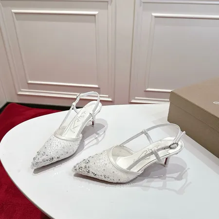 クリスチャン・ルブタン サンダル