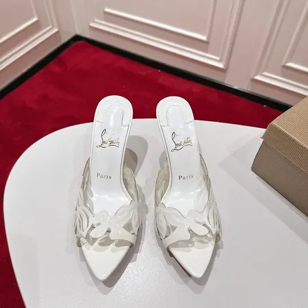 クリスチャン・ルブタン サンダル