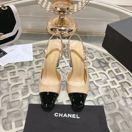シャネル サンダル