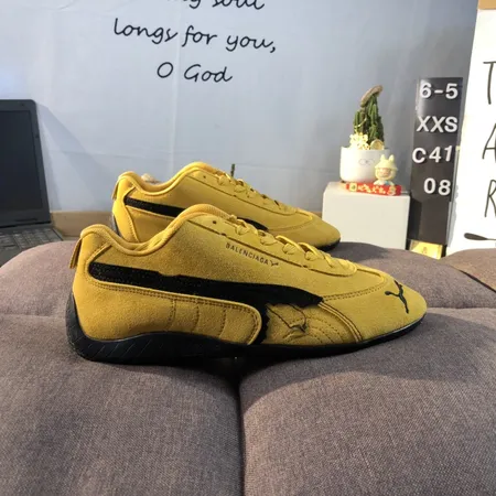 バレンシアガ カジュアルシューズ