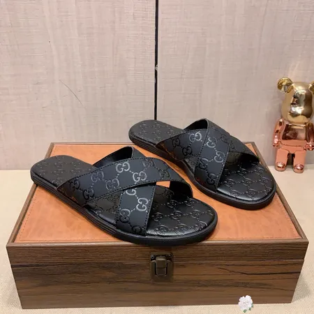 グッチ スリッパ