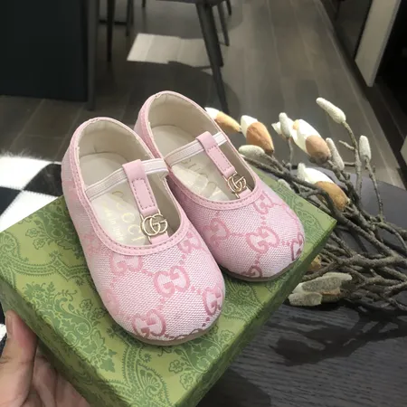 グッチ ビジネスシューズ