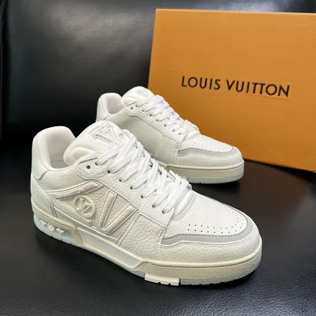 ルイヴィトン カジュアルシューズ