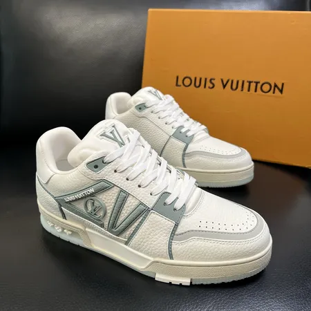 ルイヴィトン カジュアルシューズ