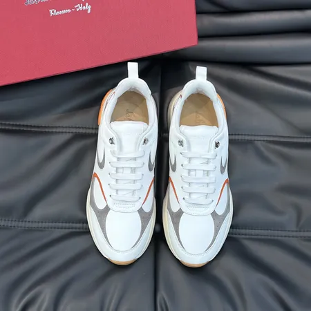 フェラガモ カジュアルシューズ