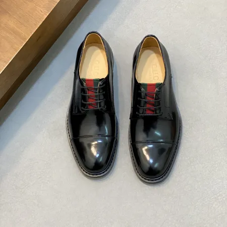 グッチ ビジネスシューズ