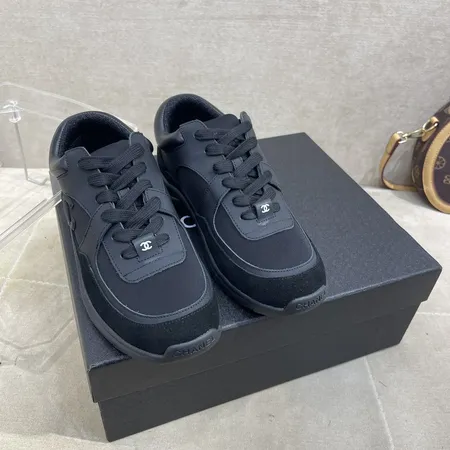 シャネル スニーカー