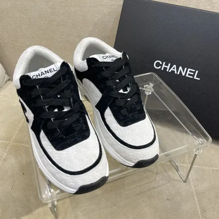 シャネル スニーカー