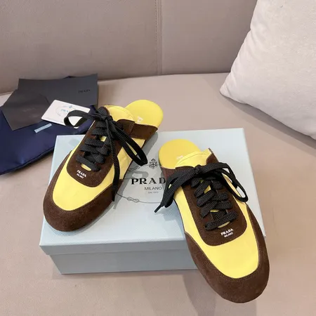 プラダ スリッパ