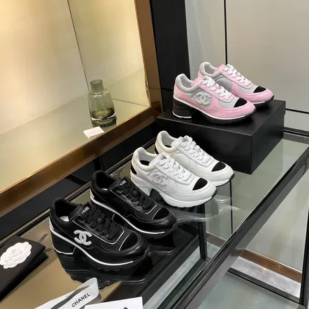 シャネル カジュアルシューズ