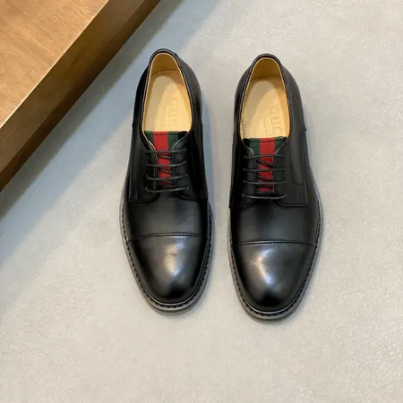 グッチ ビジネスシューズ