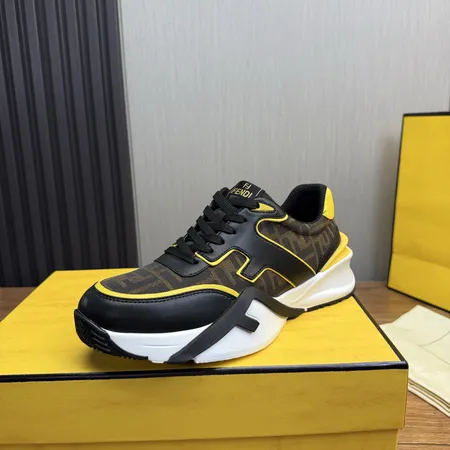 フェンディ カジュアルシューズ