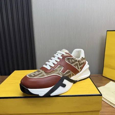 フェンディ カジュアルシューズ