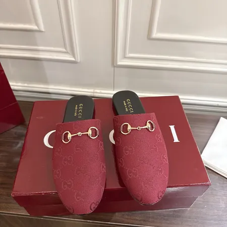 グッチ スリッパ