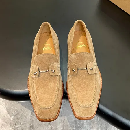 クリスチャン・ルブタン ビジネスシューズ