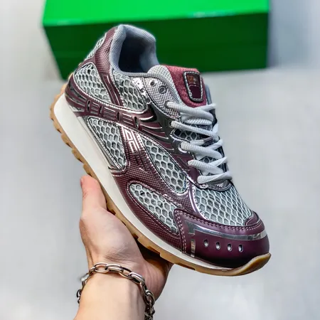 ボッテガ ヴェネタ カジュアルシューズ