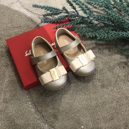 フェラガモ ビジネスシューズ