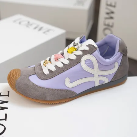 ロエベ スニーカー