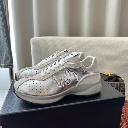 シャネル スニーカー