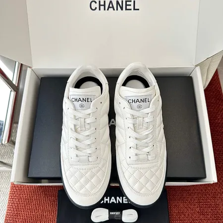 シャネル スニーカー