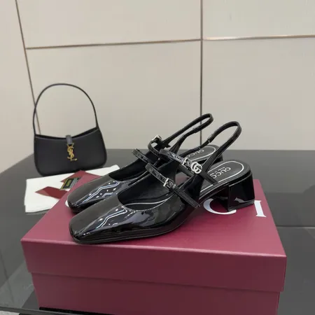 グッチ サンダル