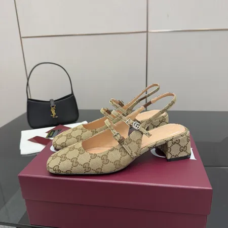 グッチ サンダル