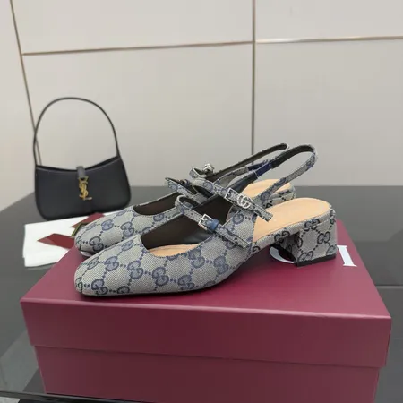 グッチ サンダル