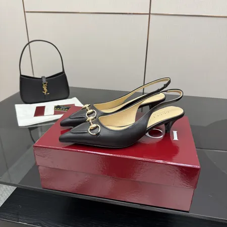 グッチ サンダル