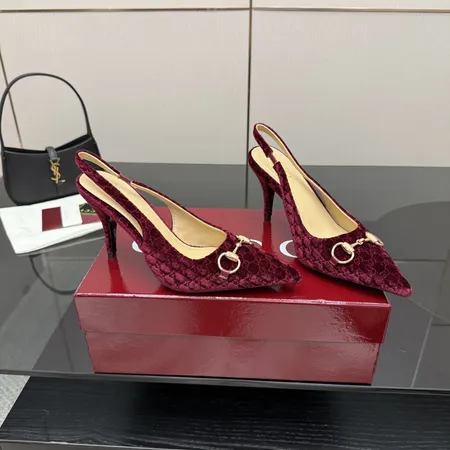 グッチ サンダル