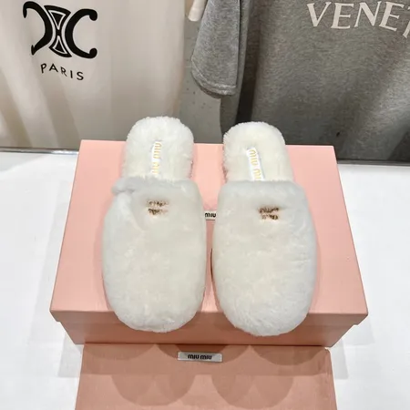 ミュウミュウ スリッパ