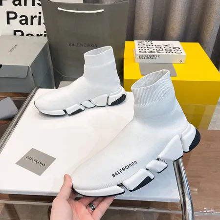 バレンシアガ カジュアルシューズ