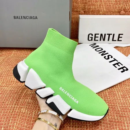 バレンシアガ カジュアルシューズ