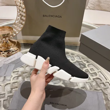 バレンシアガ カジュアルシューズ