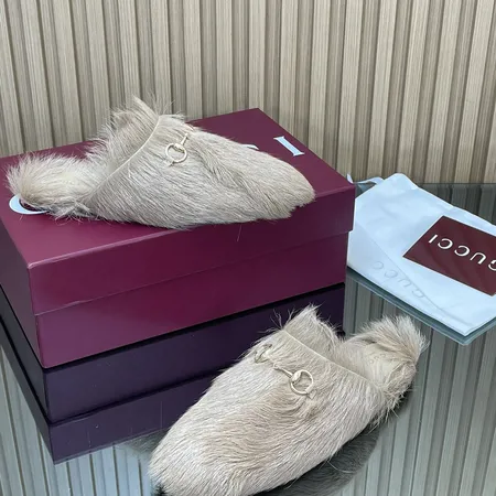 グッチ スリッパ