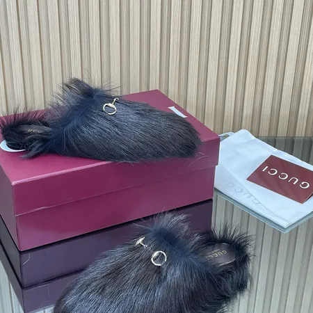 グッチ スリッパ