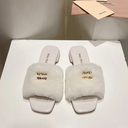 ミュウミュウ スリッパ