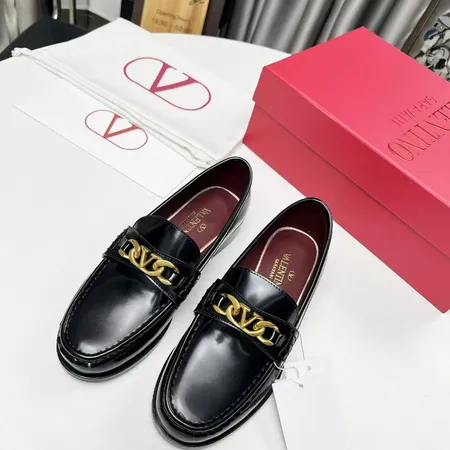 ヴァレンティノ カジュアルシューズ