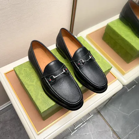 グッチ ビジネスシューズ