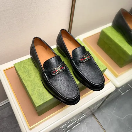 グッチ ビジネスシューズ