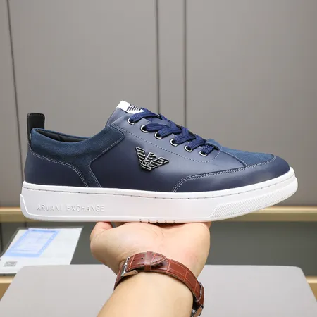 アルマーニ カジュアルシューズ