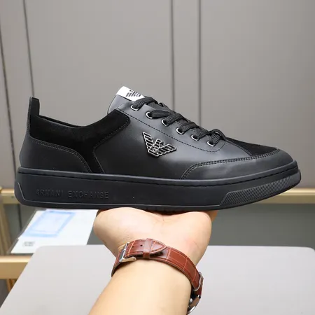 アルマーニ カジュアルシューズ