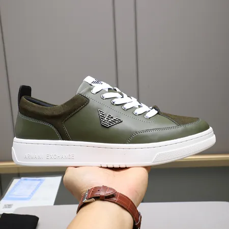 アルマーニ カジュアルシューズ