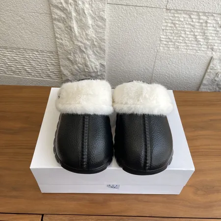 ロエベ スリッパ