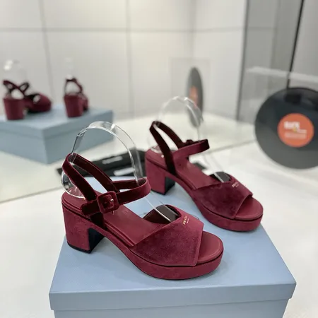 プラダ サンダル